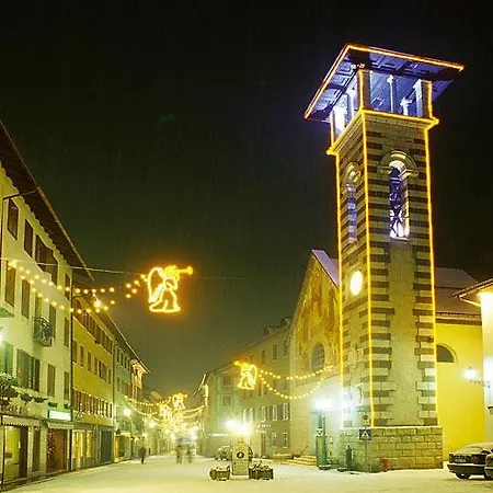 Hotel Dolomiti 3*